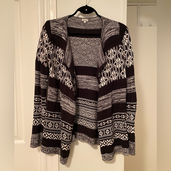 Kismet black and white cardigan size small - Picture 1 of 3